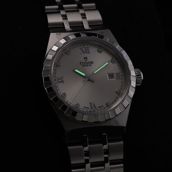 Tudor Royal M28300-0002